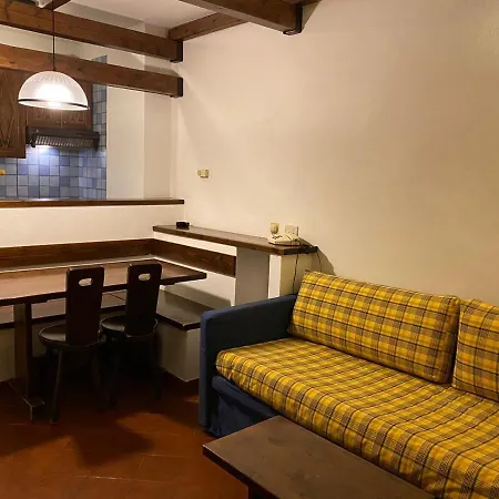 89 Palace 2 Apartment Sestriere