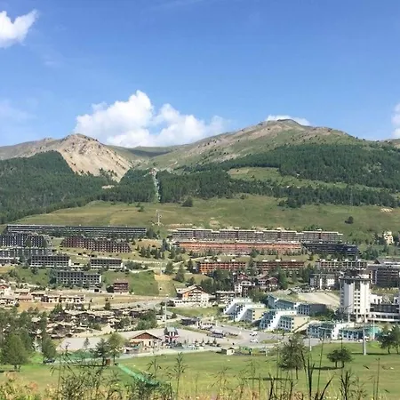 89 Palace 2 Apartment *